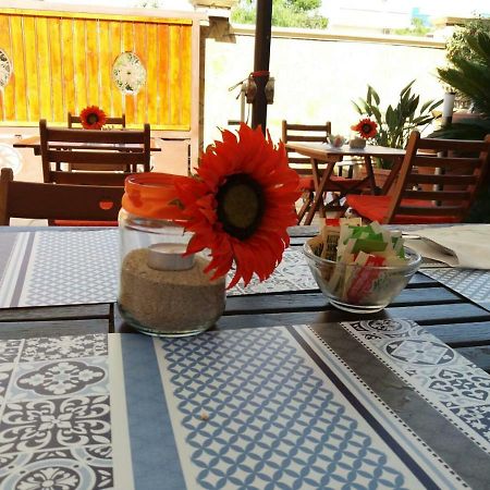 B&B Lady Jolanda Porto Cesareo Bagian luar foto