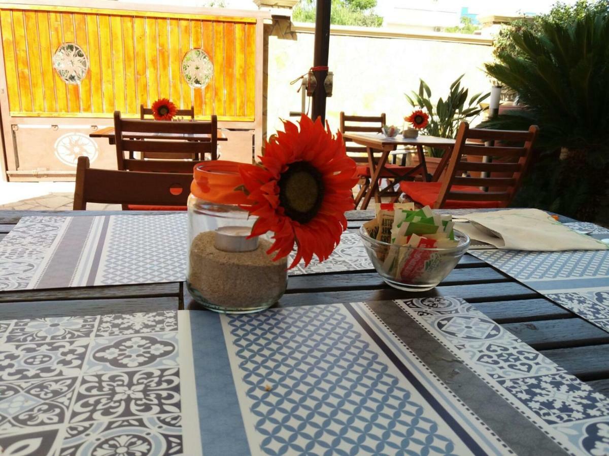 B&B Lady Jolanda Porto Cesareo Bagian luar foto